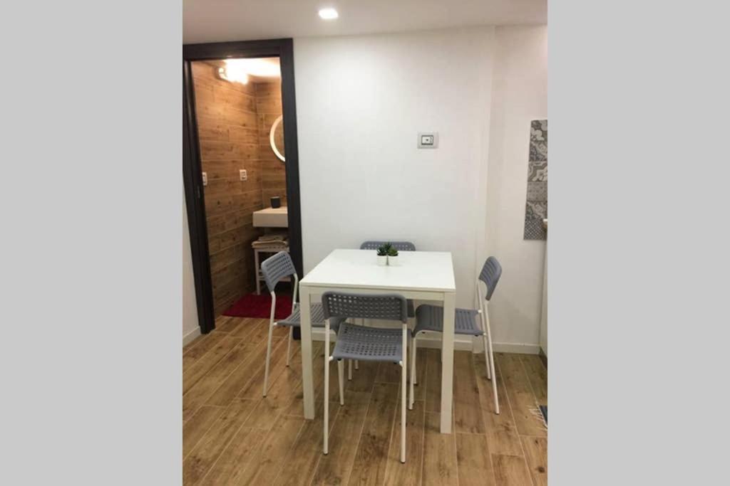 Апартаменты Dock78 - Miniloft In Catania Center Экстерьер фото
